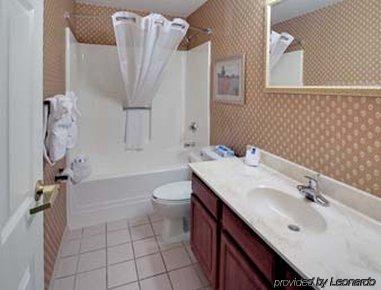 Hawthorn Suites By Wyndham Cincinnati/Sharonville Phòng bức ảnh